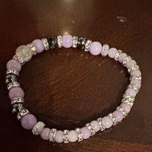 Chic Lavender and Silver Beaded Bracelet